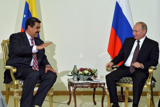 ABC - Ante la tensión política, Venezuela se refuerza con más naciones