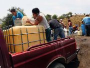 Policías mexiquenses se enfrentaron a balazos con huachicoleros
