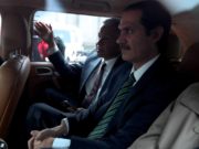 Padrés con pie y medio fuera del reclusorio