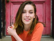 La segunda temporada de You ya tiene protagonista It's spoiler time - Mucha gente, sobre todo mujeres, han contactado al protagonista para confesarle que están enamoradas de su personaje como un asesino