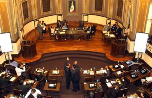 Ley de Egresos en Puebla con más aumentos que recortes