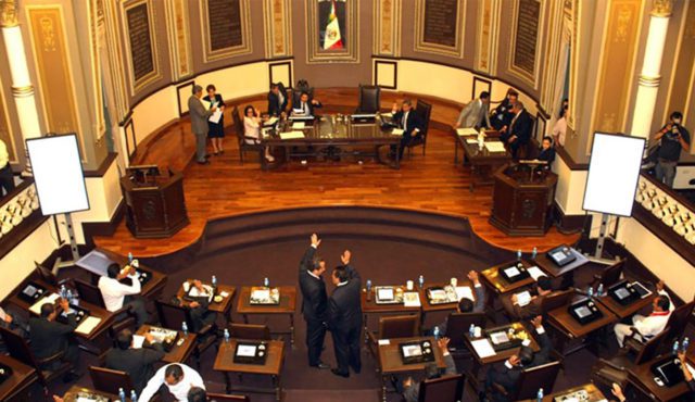 Ley de Egresos en Puebla con más aumentos que recortes