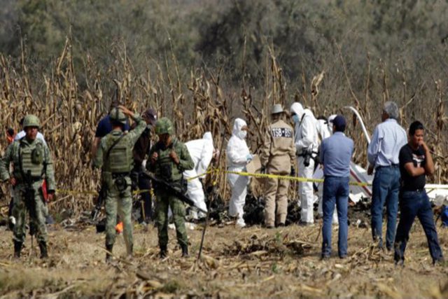 Helicóptero donde viajaban Alonso y Moreno Valle cayó invertido: SCT