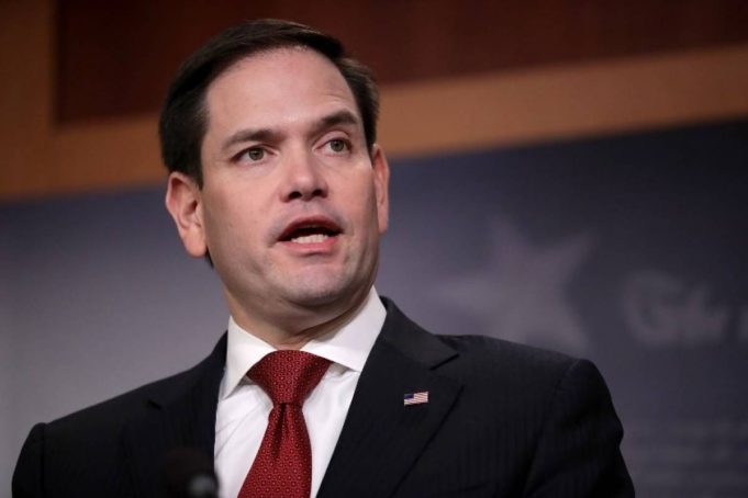 Panorama - Estados Unidos traspasa control de cuentas venezolanas a Guaidó