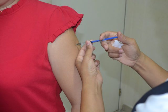 Crecen casos de Influenza en Sonora IMSS Sonora pide apoyo al sector empresarial para vacunar a sus empleados