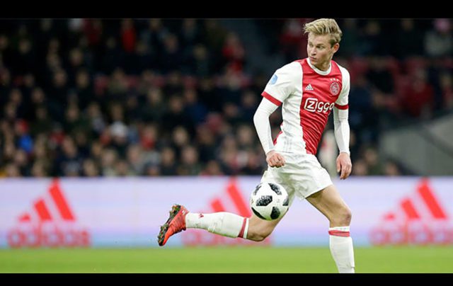 Medios españoles ya ponen a Frenkie de Jong en Barcelona El Barcelona habría arrebatado al holandés al PSG, Juventus y al Manchester City