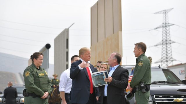 Trump visitará la frontera con México el jueves