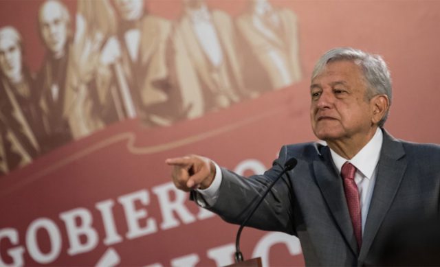 AMLO y ONU firman acuerdo sobre termoeléctrica