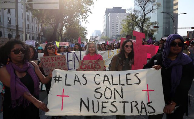 Miles de mujeres inundaron la capital para exigir seguridad y justicia