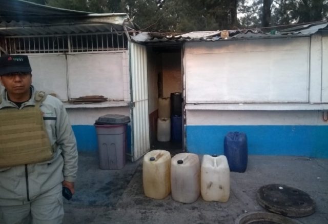 Hallan toma clandestina en la GAM; hay 4 detenidos Hallan toma clandestina en la GAM; hay 4 detenidos