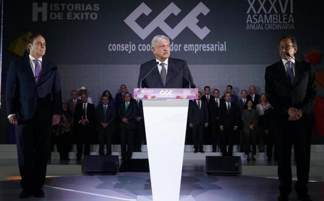 Se reúnen AMLO y CCE para erradicar la pobreza