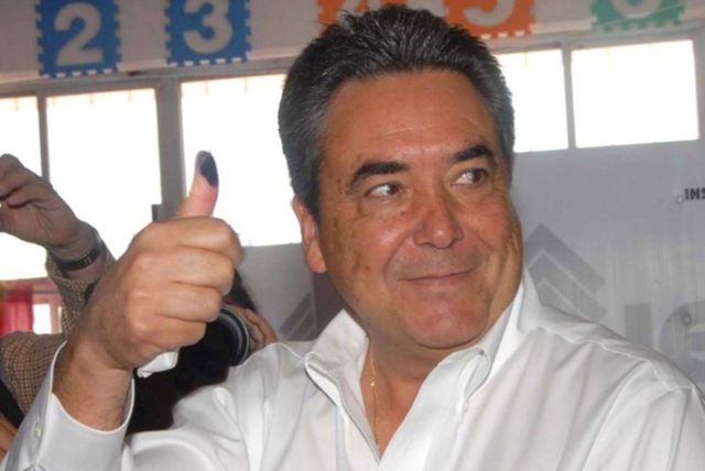 Fiscalía detiene a Jorge Torres, exgobernador interino de Coahuila Fiscalía detiene a Jorge Torres, exgobernador interino de Coahuila