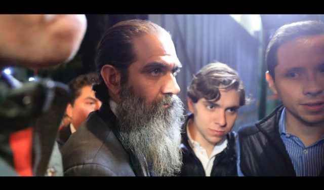 «Agárrense hijos de la chingada»: Guillermo Padrés Después de dos años de prisión, Guillermo Padrés abandonó la cárcel