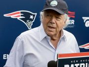 No habrá trato especial para dueño de los Pats Robert Kraft es acusado de pagar por servicios sexuales en Florida