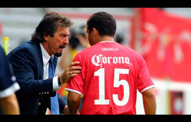 Ricardo Lavolpe podría regresar al infierno Hay tres candidatos para dirigir a los diablos
