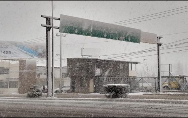 Siguen abiertos los albergues por nevadas