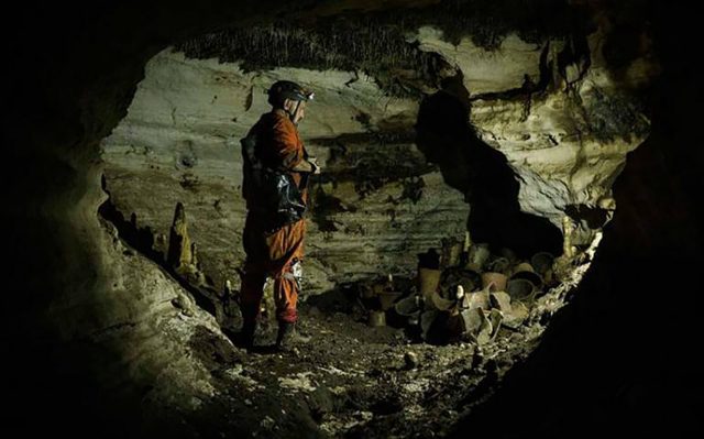 La Cueva de Balamkú, un tesoro científico Arqueólogos presentaron los hallazgos en una cueva de Chichén Itzá