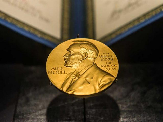 En 2019 habrá dos Premios Nobel de Literatura La Academia Sueca confirmó que se entregarán los reconocimientos de 2018 y 2019