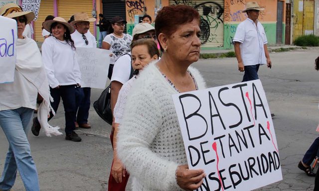 Vecinos se organizan para combatir la inseguridad