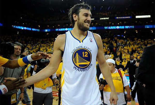 Bogut regresa a los Warriors en busca de otro título