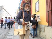 Retiro de letrero en Centro Histórico de Oaxaca es celebrado por Toledo