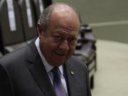 Le llueven denuncias a Romero Deschamps