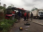 Choque entre autobuses dejó 60 muertos en Ghana Al menos 28 pasajeros más se encuentran hospitalizados