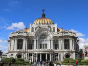 Bellas Artes cerró sus puertas a causa de manifestantes Más México - Bellas Artes cerró sus puertas a causa de manifestantes