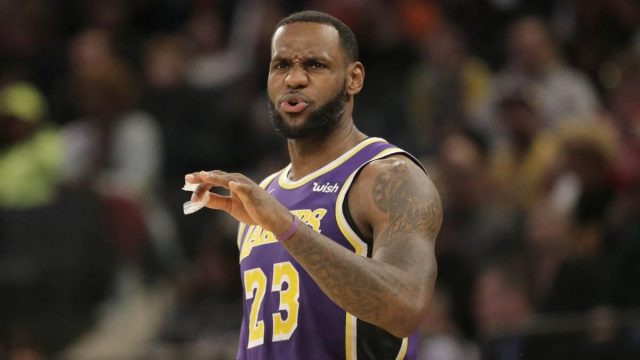 LeBron James fuera de playoffs luego de 14 años