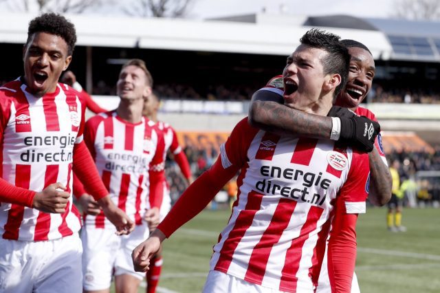 Chucky salva al PSV con gol tardío