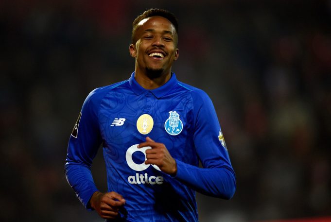 El Real Madrid refuerza su defensa: ficha a Éder Militão