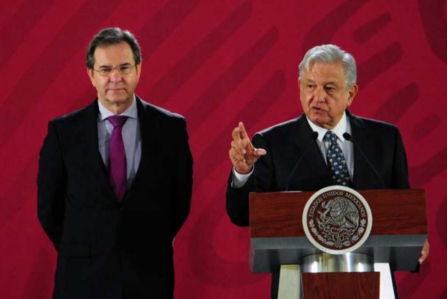 Evaluación y permanencia, sin nexo en nueva Reforma educativa: Moctezuma Evaluación y permanencia, sin nexo en nueva Reforma educativa: Moctezuma