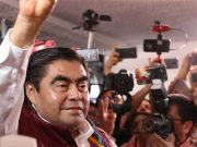 Barbosa va otra vez por la gubernatura
