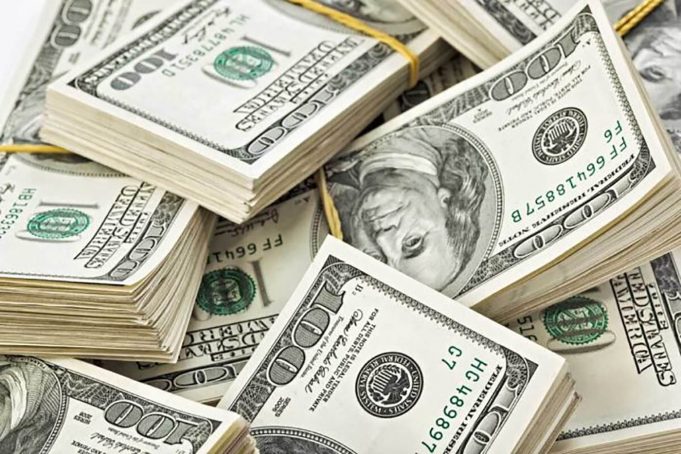 Los mexicanos en estados unidos envían cerca de 6 mil pesos por operación