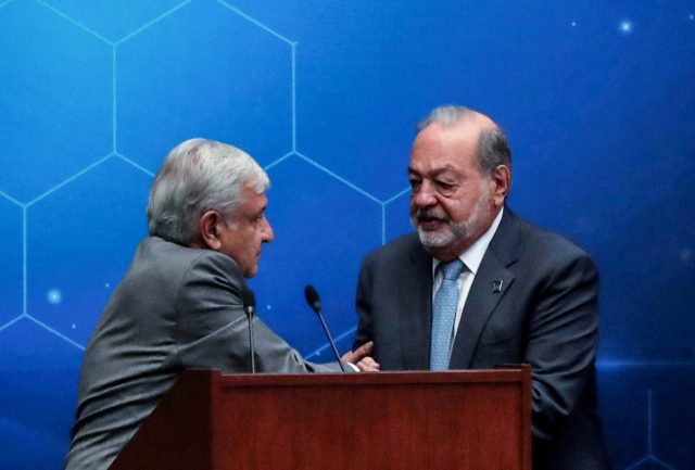 Carlos Slim quiere retirarse en este sexenio: AMLO El presidente aseguró que el empresario busca ayudarlo en el tema económico y social