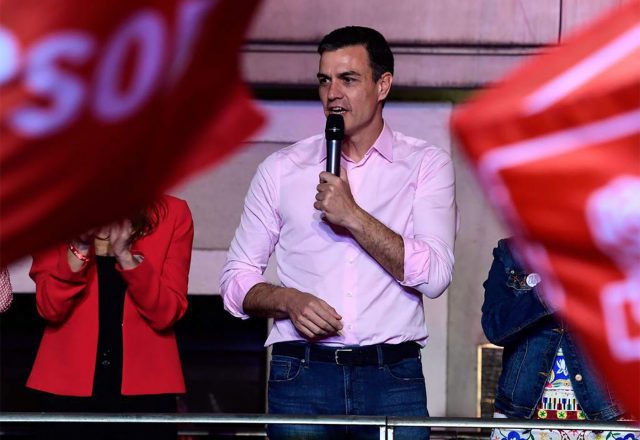 PSOE triunfa en elecciones españolas y relega al PP