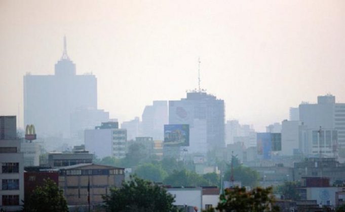 Asecha mala calidad de aire y calor a la CDMX