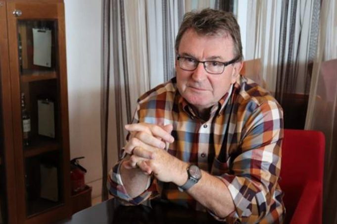 Sterling Van Wagenen se declara culpable de abuso sexual