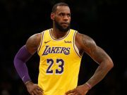 LeBron ya piensa en refuerzos para los Lakers