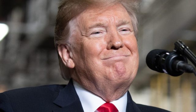 Trump amenaza con sancionar económicamente a México por tráfico de drogas Aranceles a los productos mexicanos, si el gobierno de AMLO no detiene el flujo migratorio