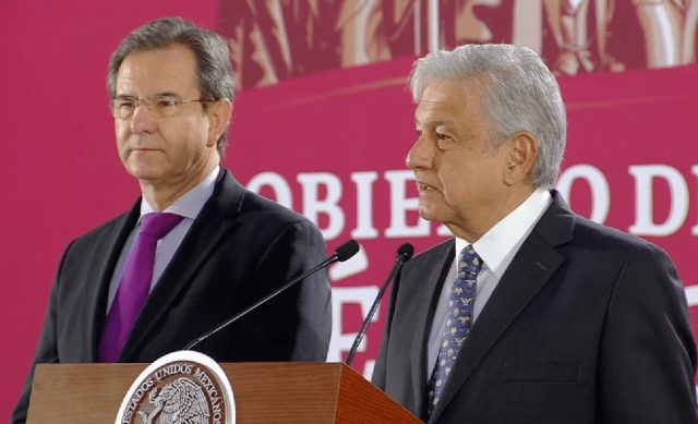 Sin acuerdo con magisterio, cancelaré reforma y volveremos a la anterior: AMLO Sin acuerdo con magisterio, cancelaré reforma y volveremos a la anterior: AMLO