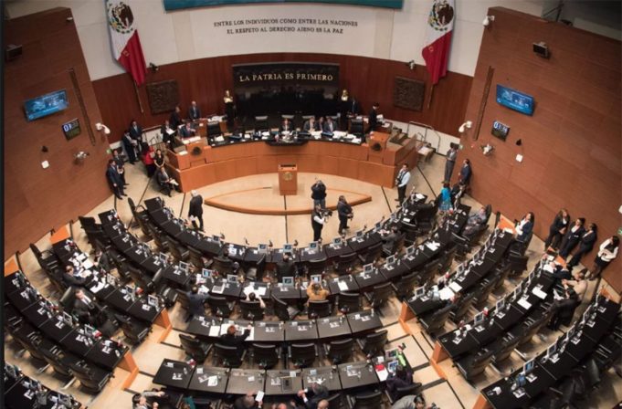 Senado avala en comisiones la Reforma educativa; mañana se vota en el pleno
