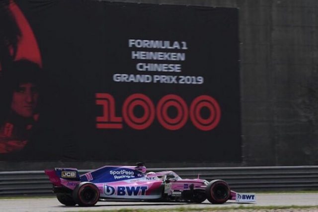 Checo Pérez consiguió cuatro puntos en el GP de Shanghái El mexicano inició 12 y terminó en la octava plaza