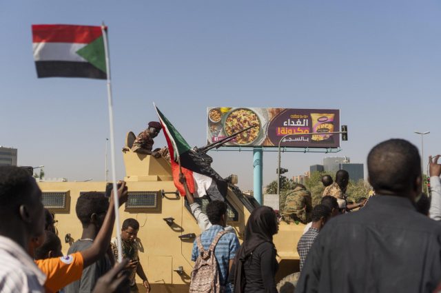 Golpe militar en Sudán terminó con 30 años de dictadura Omar al Bashir fue destituido por el Ejército sudanés