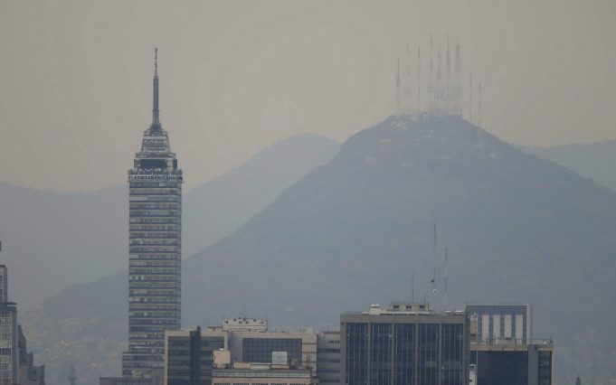 CAMe activa doble «Hoy no circula»; mañana no circulan autos con holograma 1 y 2