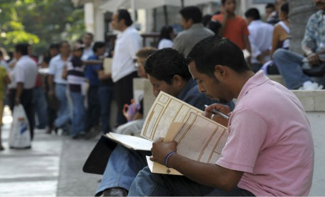 Ante desempleo, CNDH pide trabajos bien remunerados Desempleo Contacto Hoy