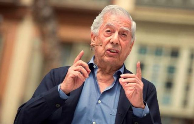 Vargas Llosa estará en Guadalajara para celebración de su premio de novela