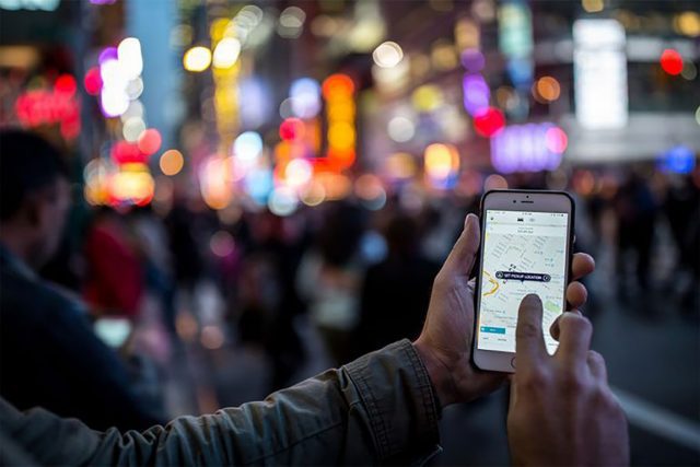 Uber y compañía podrían subir sus tarifas tras cambios en el reglamento de movilidad
