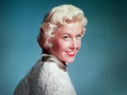 Muere Doris Day, actriz de la época dorada de Hollywood Evening Standard - Muere Doris Day, actriz de la época dorada de Hollywood