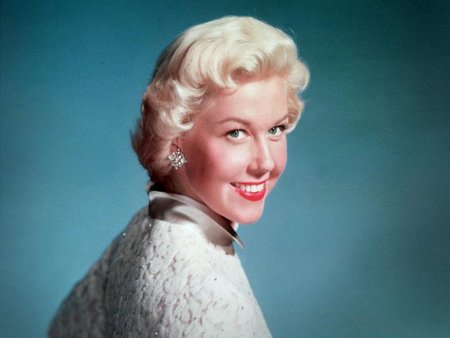 Muere Doris Day, actriz de la época dorada de Hollywood Evening Standard - Muere Doris Day, actriz de la época dorada de Hollywood